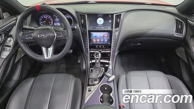 Infiniti Q60 2018 — photo 10