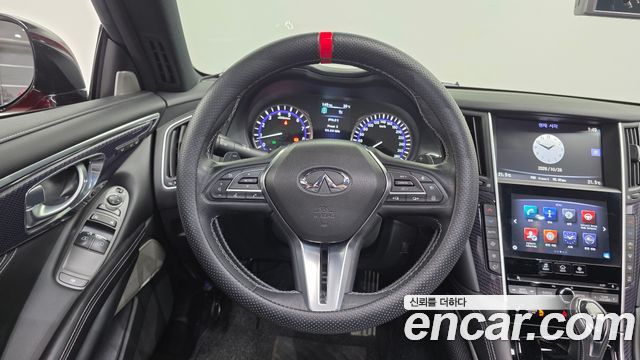 Infiniti Q60 2018 — photo 19