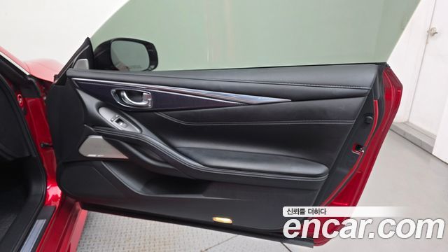 Infiniti Q60 2018 — photo 15