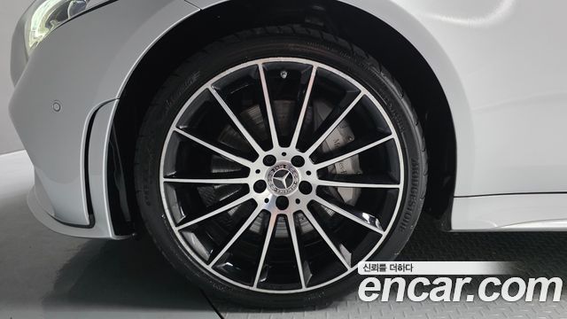 Mercedes-Benz CLS-Class 2020 — photo 5