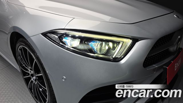 Mercedes-Benz CLS-Class 2020 — photo 8