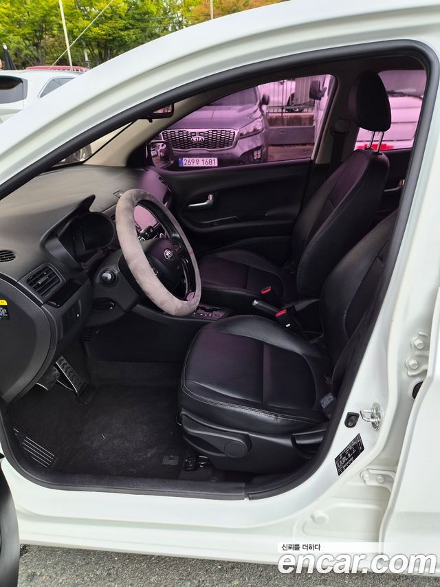 Kia morning 2015 — photo 16