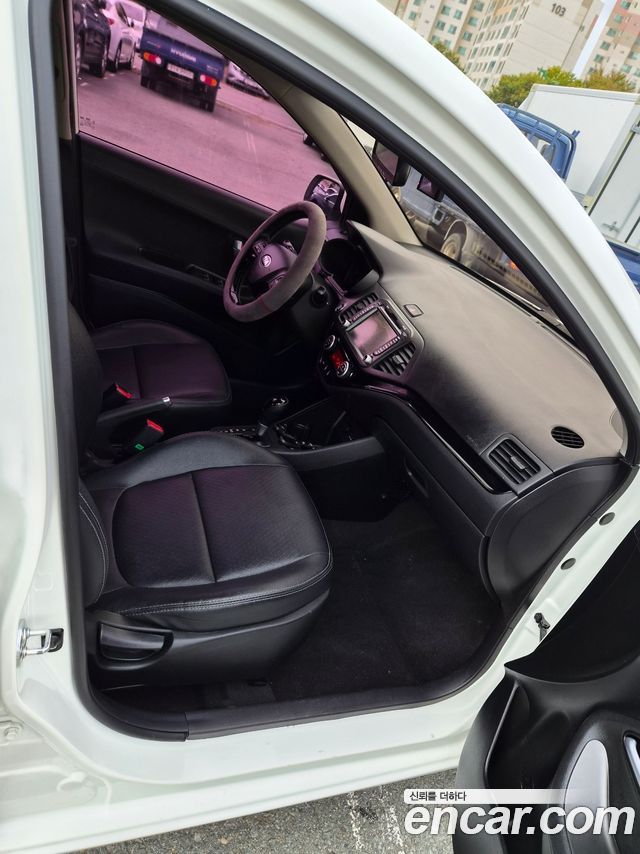 Kia morning 2015 — photo 19