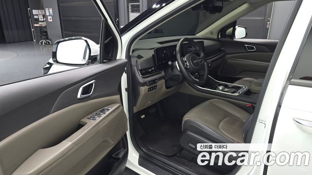 Kia Canival 2024 — photo 10