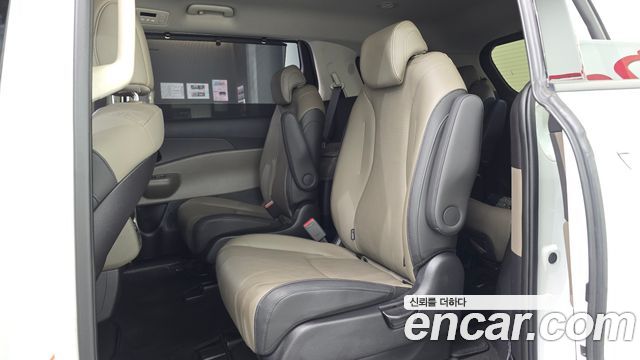 Kia Canival 2024 — photo 11