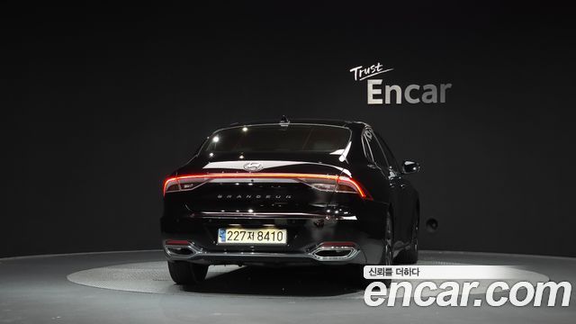 Hyundai Grandeur 2021 — photo 4