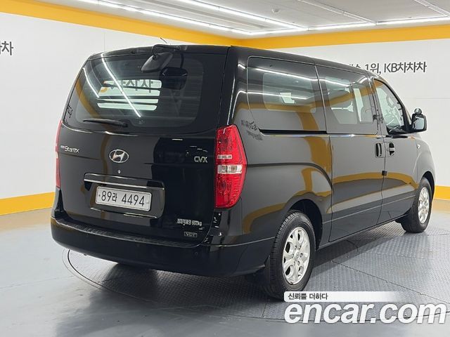 Hyundai Starex 2010 — photo 4