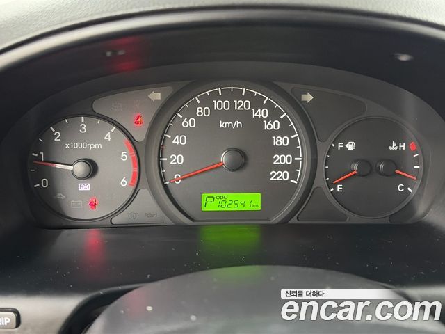 Hyundai Starex 2010 — photo 6