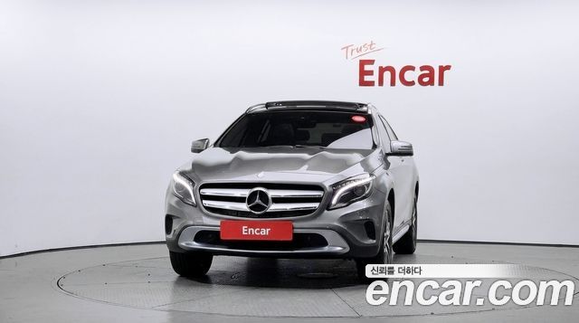 Mercedes-Benz GLA-Class 2017 — photo 3