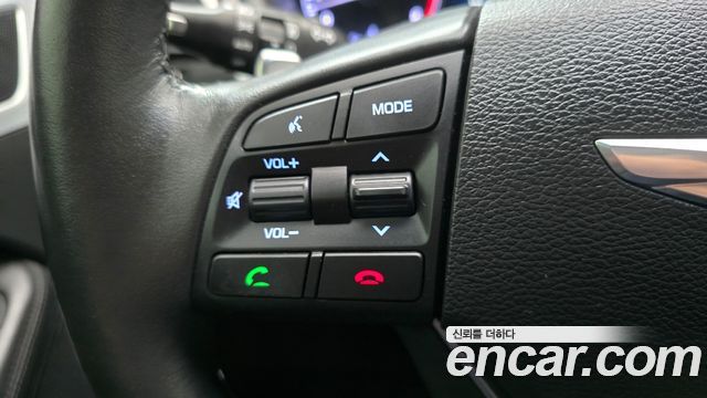 Hyundai Genesis 2016 — photo 22