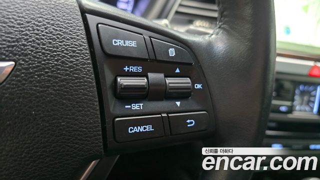 Hyundai Genesis 2016 — photo 23
