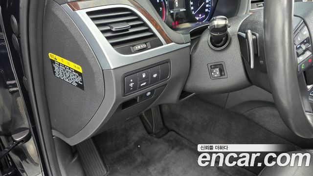 Hyundai Genesis 2016 — photo 24