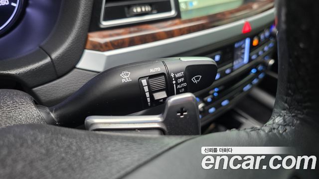 Hyundai Genesis 2016 — photo 26