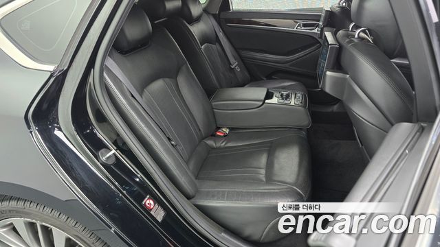 Hyundai Genesis 2016 — photo 16