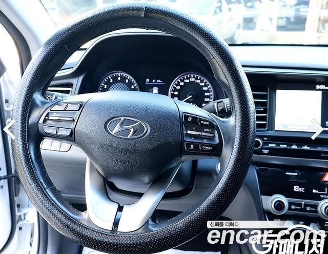 Hyundai AVANTE 2020 — photo 8