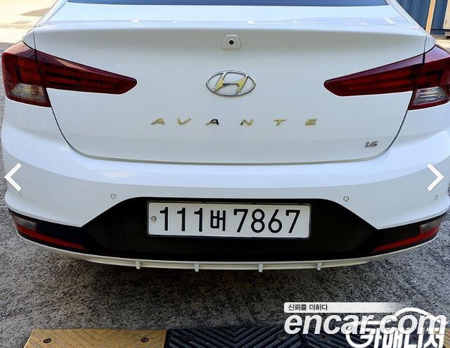 Hyundai AVANTE 2020 — photo 18