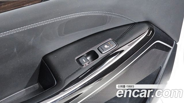 Kia K7 2019 — photo 31