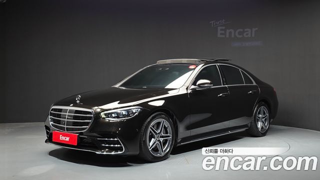 Mercedes-Benz S-Class 2022 — photo 1