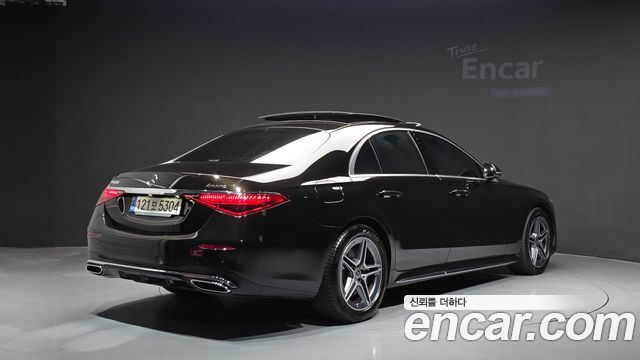 Mercedes-Benz S-Class 2022 — photo 2