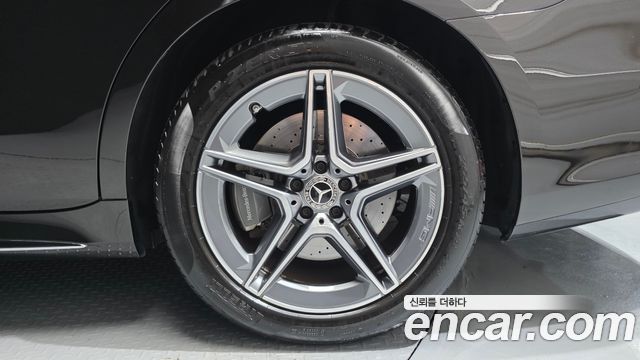 Mercedes-Benz S-Class 2022 — photo 7
