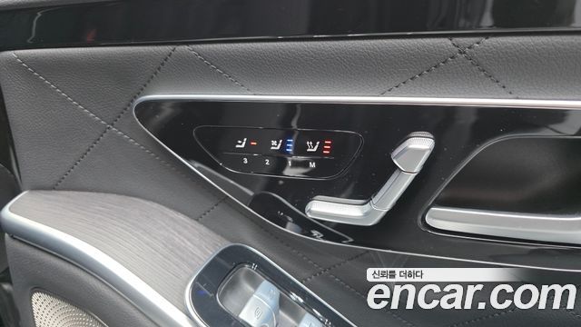 Mercedes-Benz S-Class 2022 — photo 28