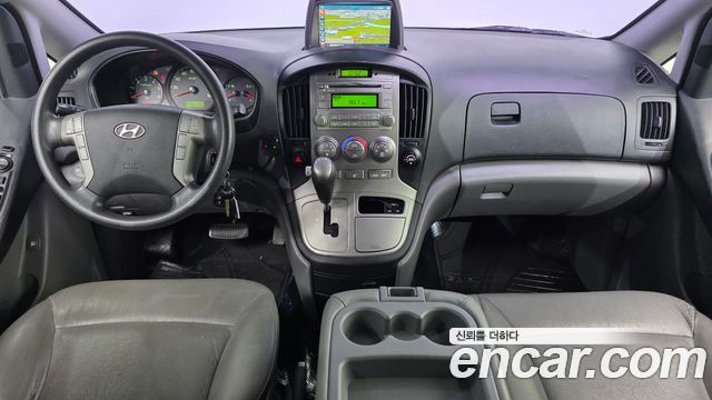 Hyundai Starex 2015 — photo 7