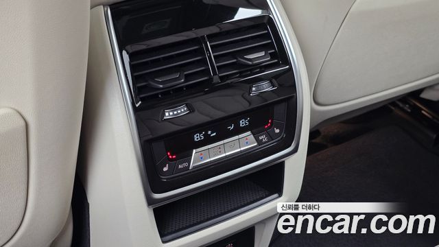 BMW X5 2025 — photo 31