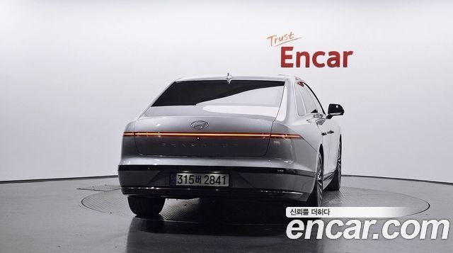 Hyundai Grandeur 2023 — photo 4