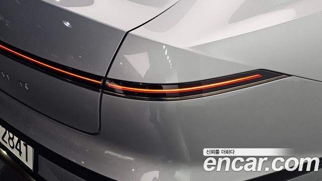 Hyundai Grandeur 2023 — photo 9