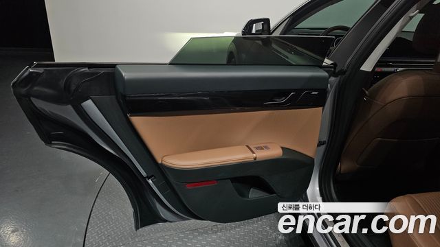 Hyundai Grandeur 2023 — photo 15