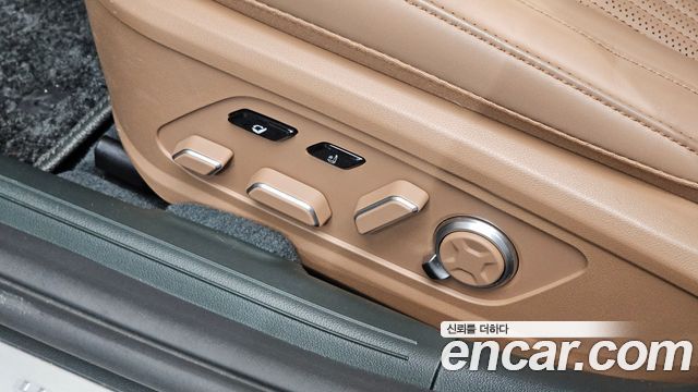 Hyundai Grandeur 2023 — photo 32