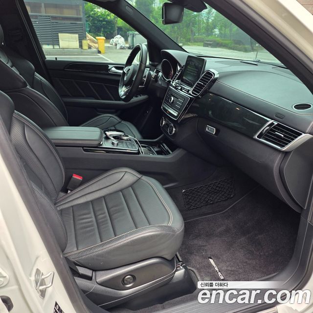 Mercedes-Benz GLE-Class 2016 — photo 7