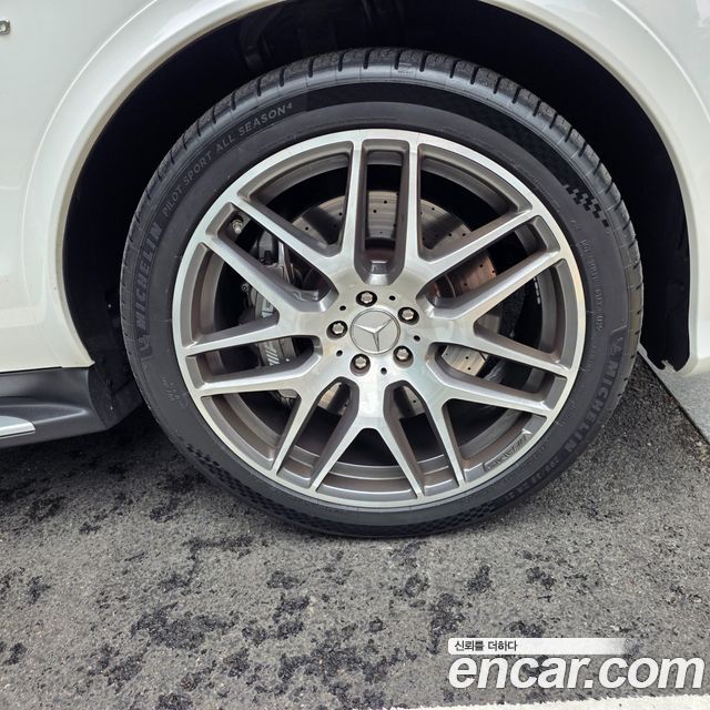 Mercedes-Benz GLE-Class 2016 — photo 18