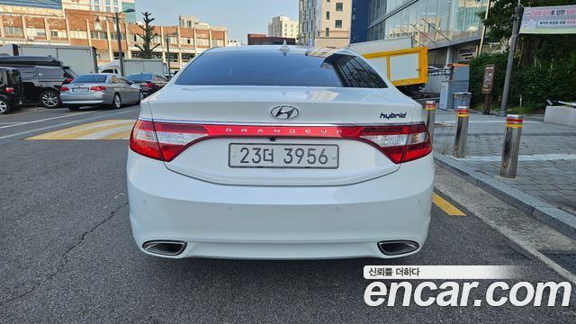 Hyundai Grandeur 2015 — photo 4