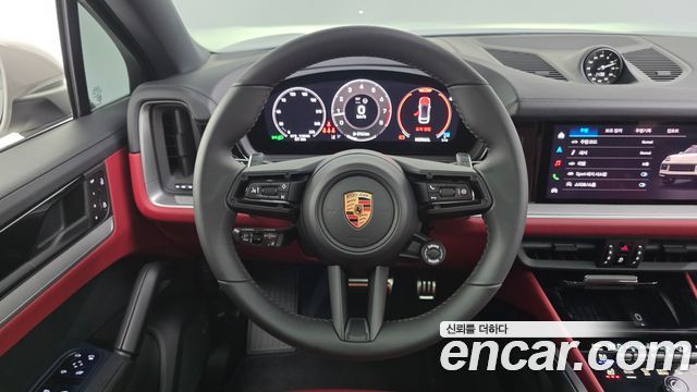 Porsche Cayenne 2026 — photo 19