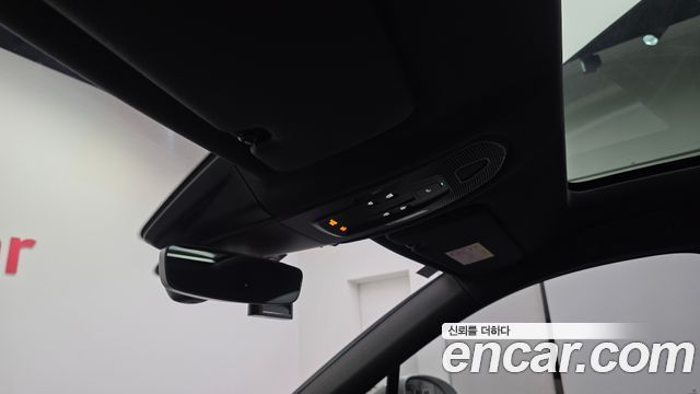 Porsche Cayenne 2026 — photo 26