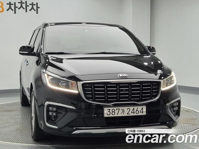Kia Canival 2020 — photo 4