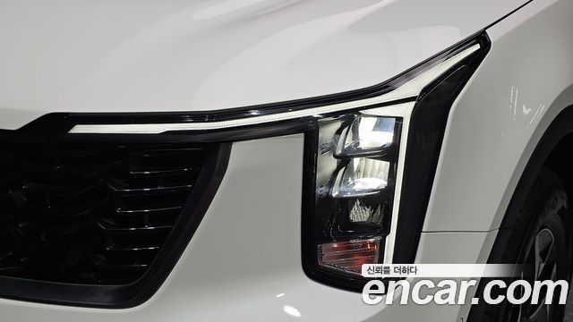 Kia Sorento 2024 — photo 8
