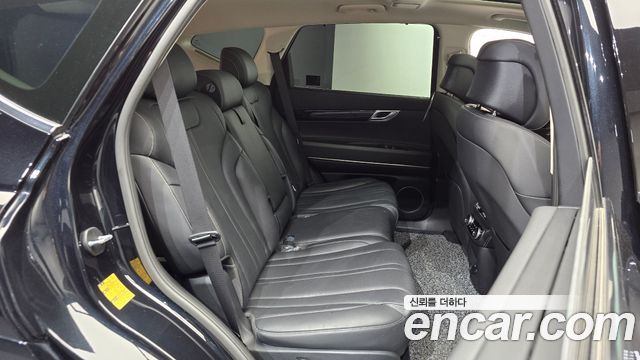Genesis GV80 2021 — photo 11