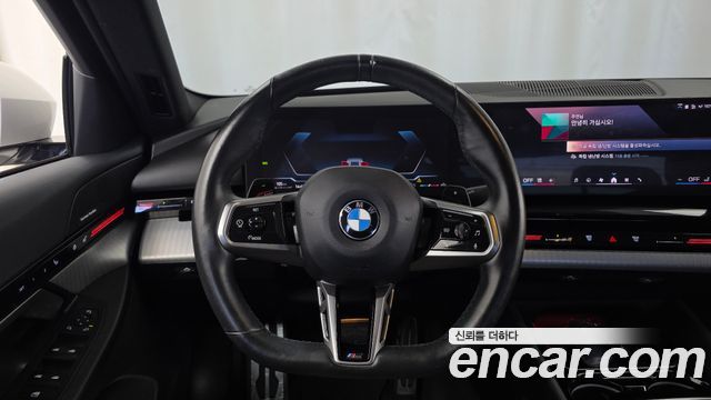 BMW 5-Series 2024 — photo 19