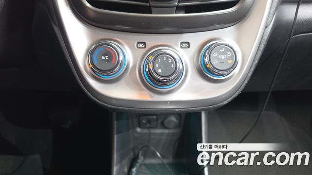 Chevrolet Korea Spark 2017 — photo 17
