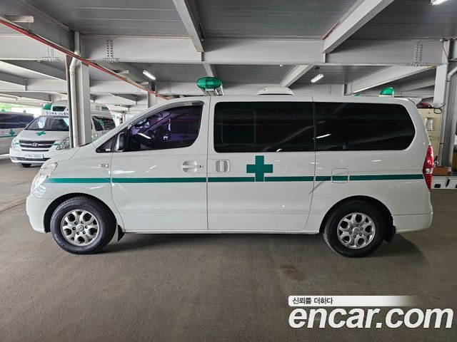 Hyundai Starex 2015 — photo 3