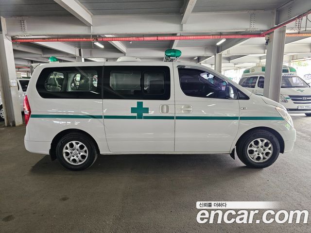 Hyundai Starex 2015 — photo 7