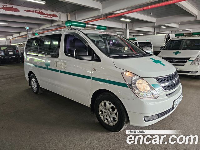 Hyundai Starex 2015 — photo 8