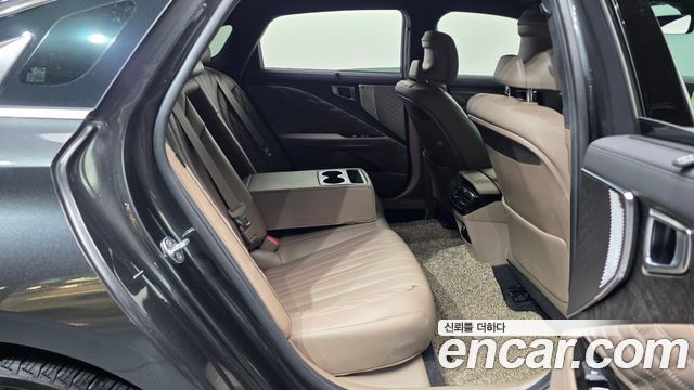 Kia K8 2022 — photo 18