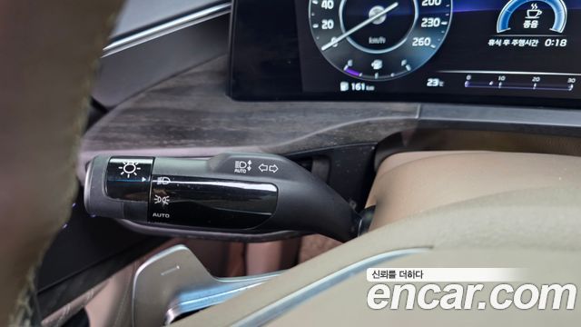 Kia K8 2022 — photo 37