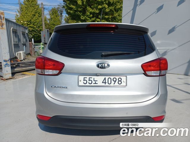 Kia Carens 2014 — photo 10