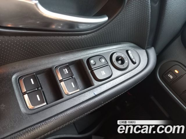 Kia Carens 2014 — photo 18
