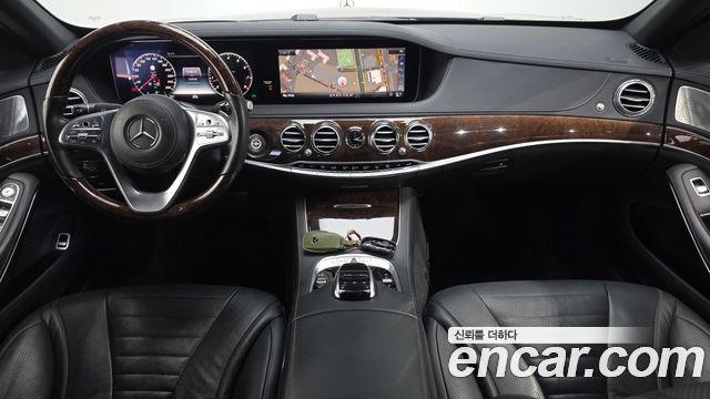 Mercedes-Benz S-Class 2019 — photo 10