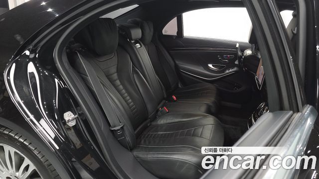 Mercedes-Benz S-Class 2019 — photo 18